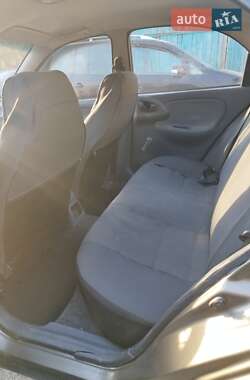 Седан Daewoo Lanos 2004 в Дергачах