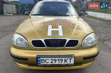 Седан Daewoo Lanos 2002 в Дрогобыче