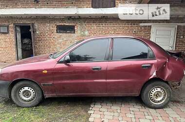 Седан Daewoo Lanos 1998 в Львове