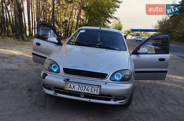 Хетчбек Daewoo Lanos 2004 в Зміїві