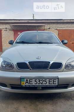 Седан Daewoo Lanos 2010 в Кривому Розі