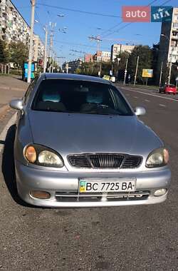 Седан Daewoo Lanos 2002 в Львові