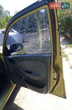 Седан Daewoo Lanos 2006 в 