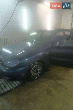 Седан Daewoo Lanos 2006 в Корце