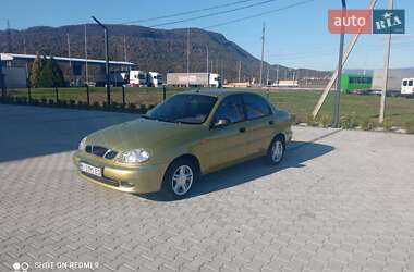 Седан Daewoo Lanos 2006 в Хусті