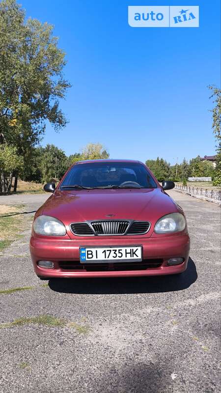 Седан Daewoo Lanos 2002 в Решетиловке