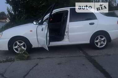 Седан Daewoo Lanos 2008 в 