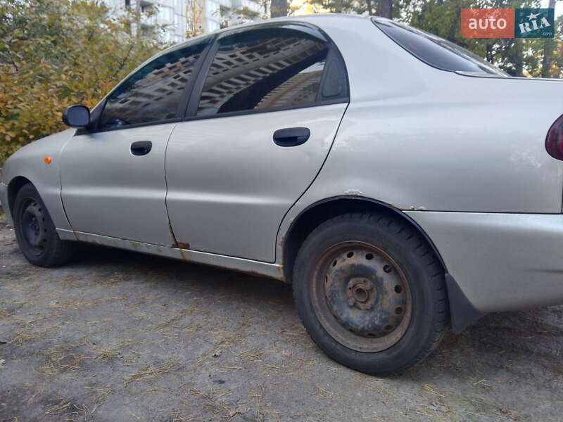Седан Daewoo Lanos 2006 в Киеве
