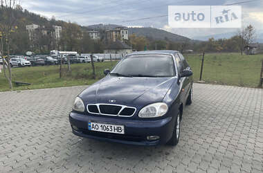 Седан Daewoo Lanos 2002 в Сваляве