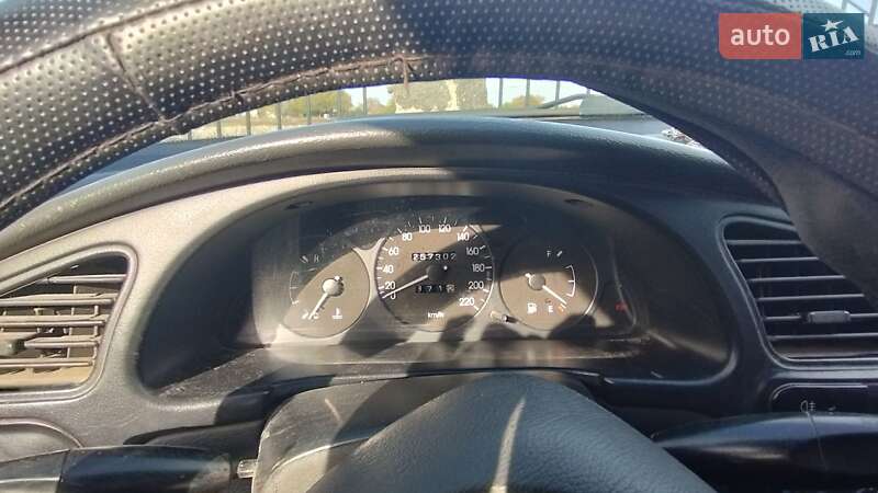Седан Daewoo Lanos 2002 в Кропивницком