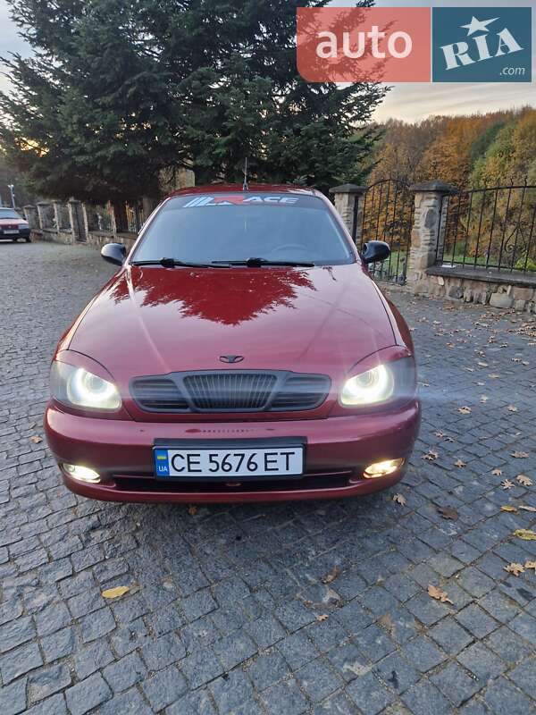 Седан Daewoo Lanos 2004 в Чернівцях