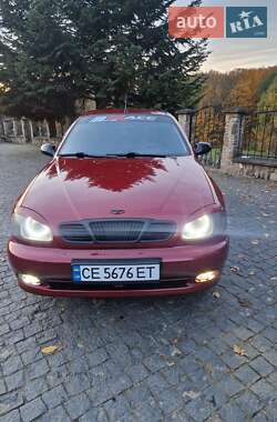 Седан Daewoo Lanos 2004 в Чернівцях