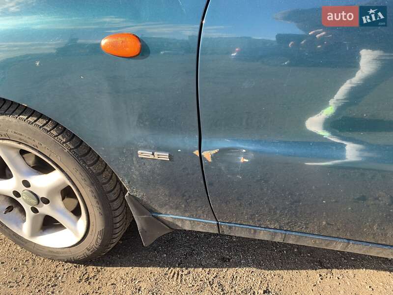 Седан Daewoo Lanos 2003 в Киеве