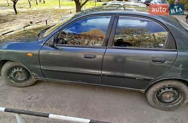 Седан Daewoo Lanos 1998 в 