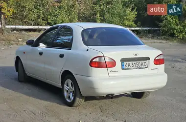 Daewoo Lanos 2001