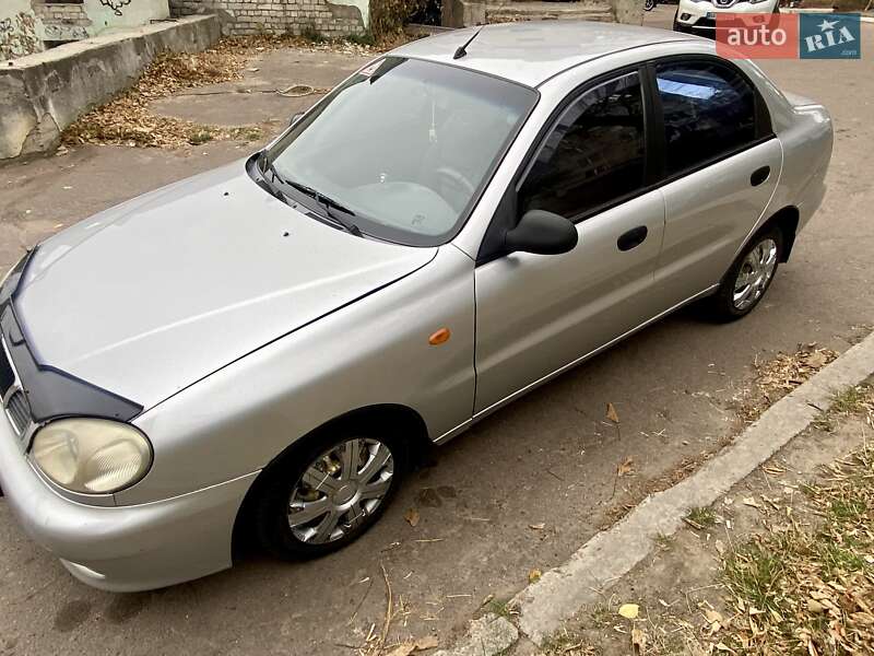 Daewoo Lanos 2004