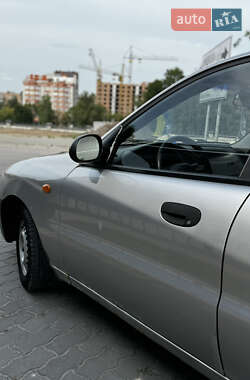 Седан Daewoo Lanos 1998 в 