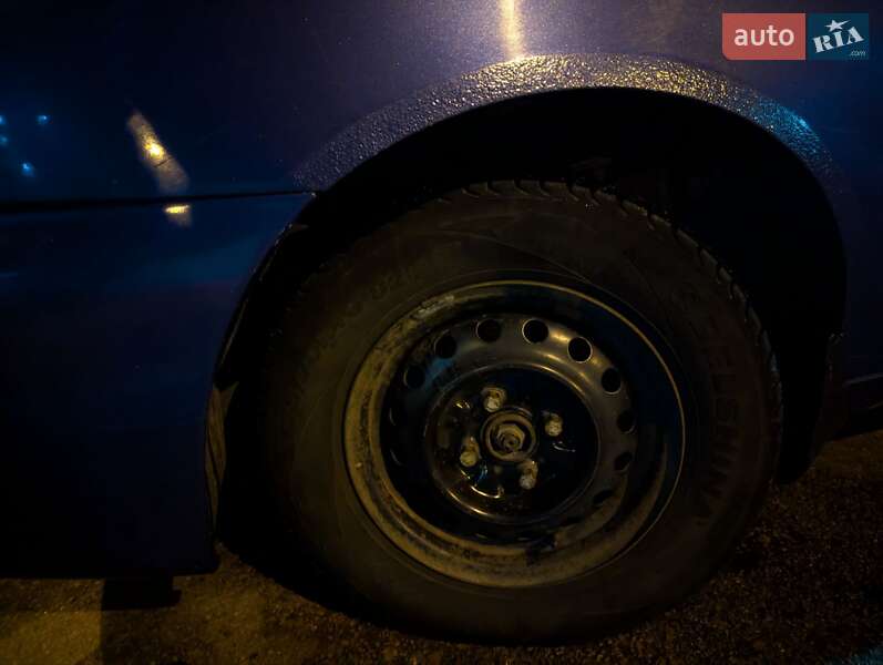 Седан Daewoo Lanos 1998 в Бердичеве