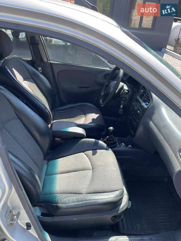 Седан Daewoo Lanos 2007 в Барановке