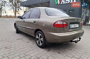 Седан Daewoo Lanos 2005 в Новом Ярычеве