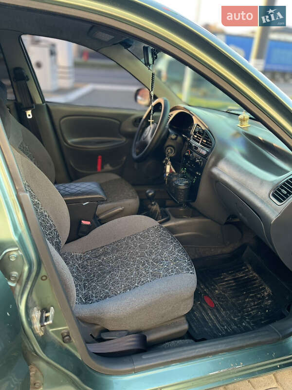 Седан Daewoo Lanos 2008 в Львове