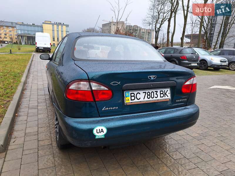 Седан Daewoo Lanos 2004 в Львові