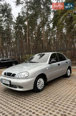 Седан Daewoo Lanos 2004 в Киеве