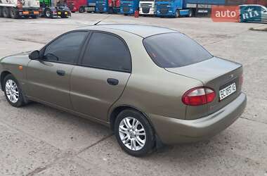 Седан Daewoo Lanos 2005 в Львові