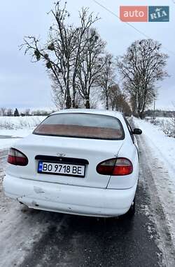 Седан Daewoo Lanos 2003 в Почаеве