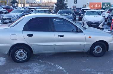 Седан Daewoo Lanos 2004 в Киеве