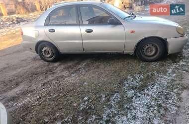 Седан Daewoo Lanos 2005 в Остер