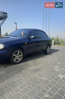 Седан Daewoo Lanos 2002 в 