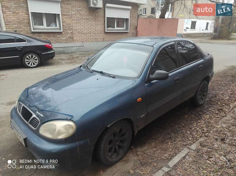 Седан Daewoo Lanos 1998 в 