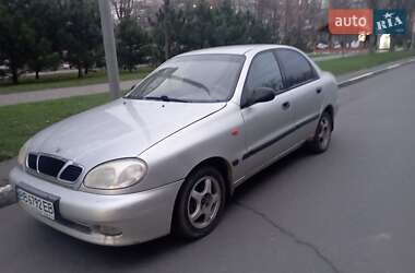 Седан Daewoo Lanos 2002 в Черноморске