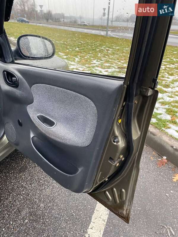 Седан Daewoo Lanos 2006 в Борзне