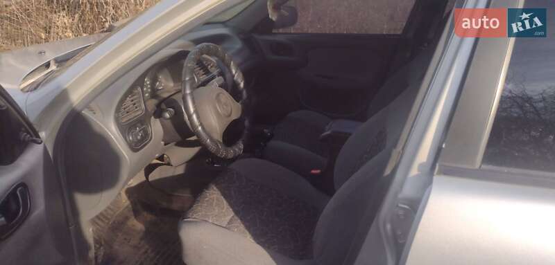 Хэтчбек Daewoo Lanos 2007 в Кривом Роге фото 3 Хэтчбек Daewoo Lanos 2007 в Кривом Роге