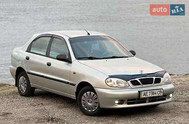 Седан Daewoo Lanos 2002 в Днепре