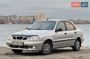 Седан Daewoo Lanos 2002 в Днепре