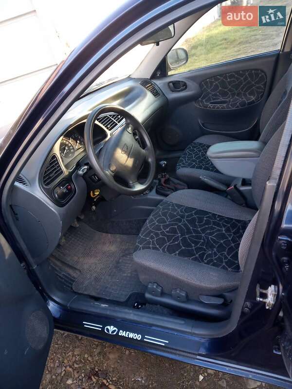 Седан Daewoo Lanos 2004 в Ивано-Франковске