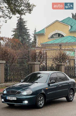 Седан Daewoo Lanos 2002 в Умані