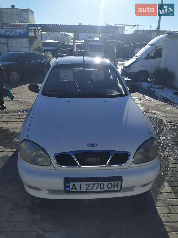 Хэтчбек Daewoo Lanos 2004 в Черновцах