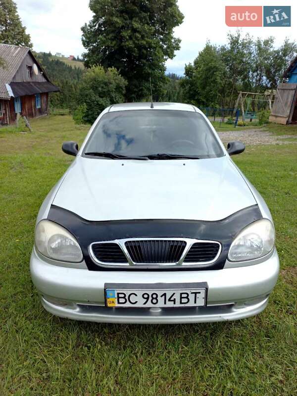 Седан Daewoo Lanos 2002 в 