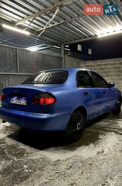 Седан Daewoo Lanos 2007 в Сарнах