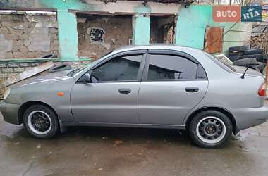 Седан Daewoo Lanos 2002 в Харкові