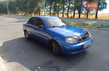 Седан Daewoo Lanos 2008 в Ромнах