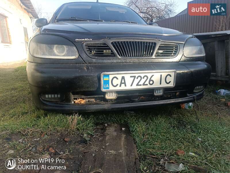 Седан Daewoo Lanos 2008 в Тальному