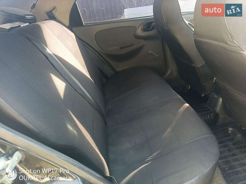 Седан Daewoo Lanos 2008 в Тальному