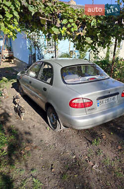 Седан Daewoo Lanos 2004 в Великі Межирічі