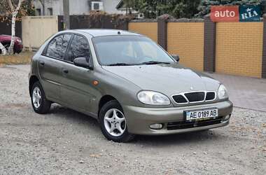 Седан Daewoo Lanos 2004 в Дніпрі