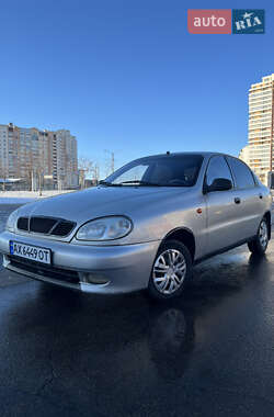 Седан Daewoo Lanos 2003 в Харкові